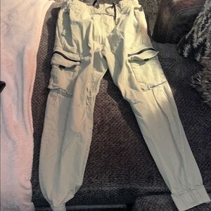 Hollister Men's Light Tan Cargo Pants skinny jogger